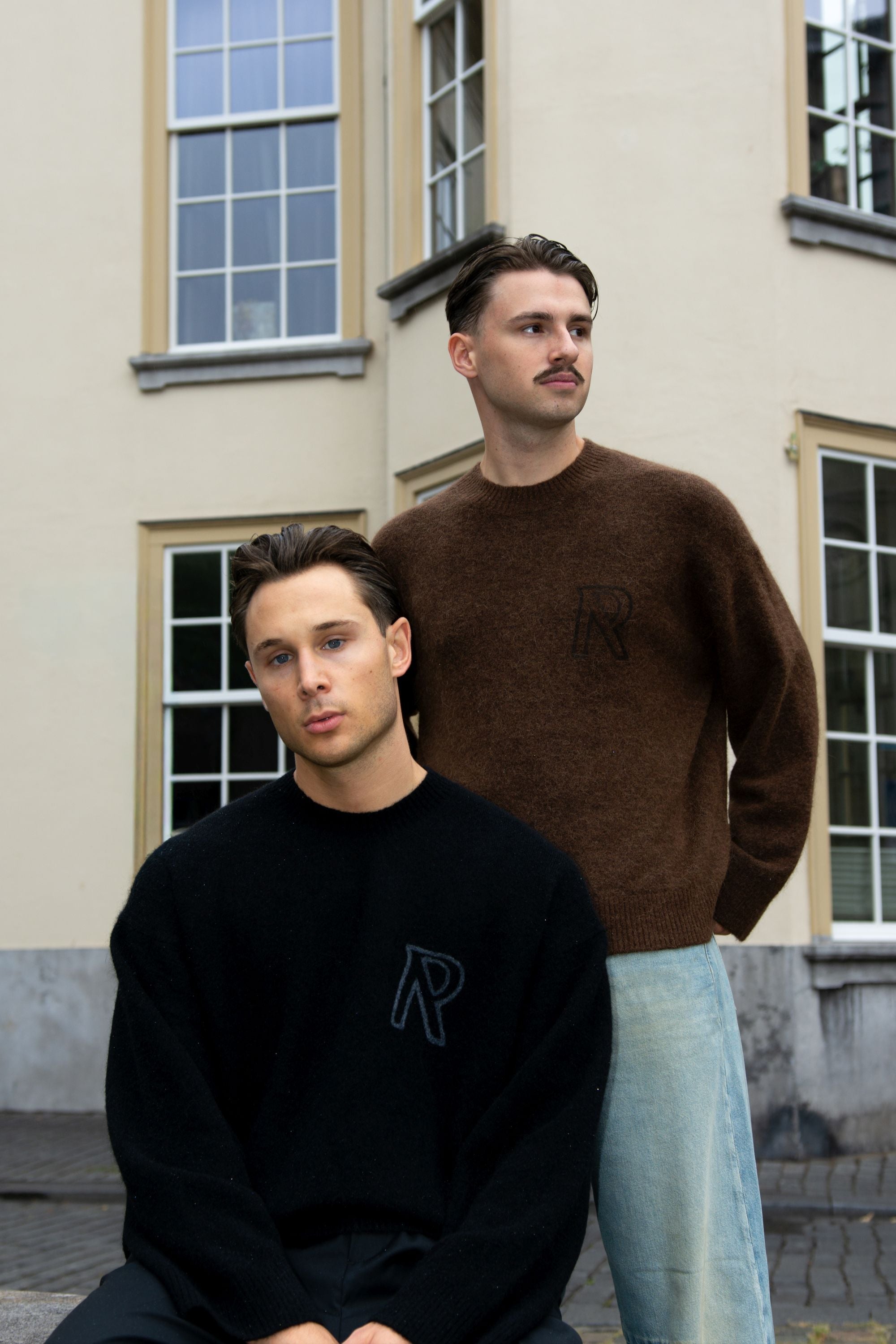 Sweaters & Hoodies