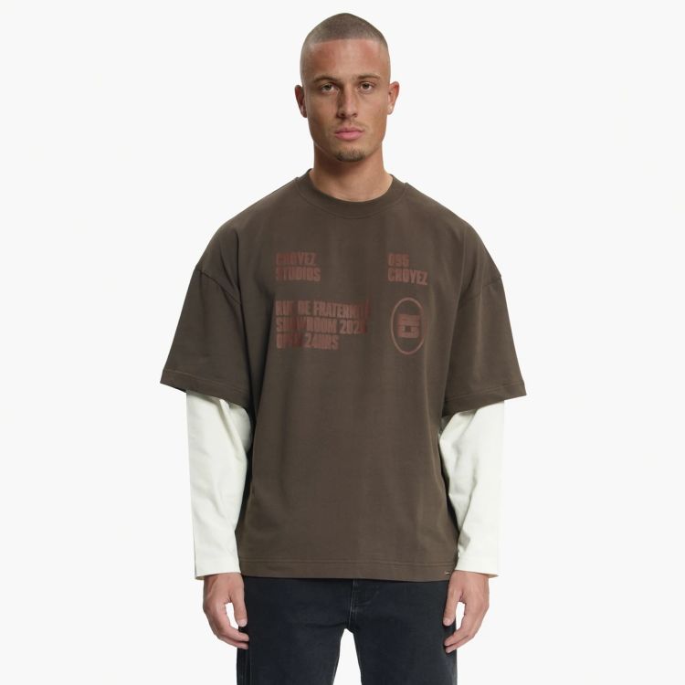 Croyez Showroom Double Sleeve Longsleeve T-shirt Bruin