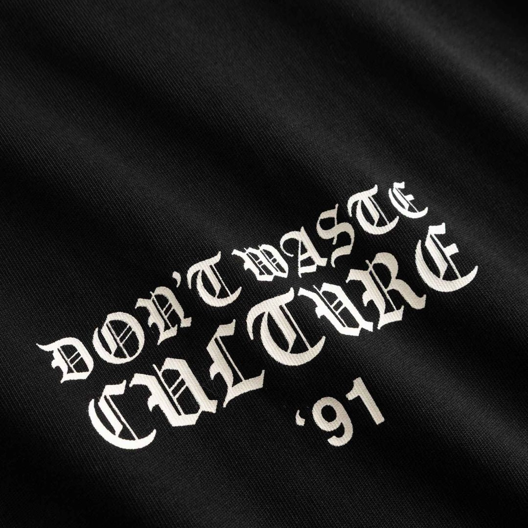 Don’t Waste Culture Fina Longsleeve T-shirt Zwart
