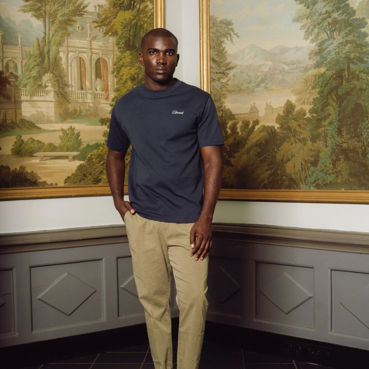 Edmonds Le Café T-shirt Navy