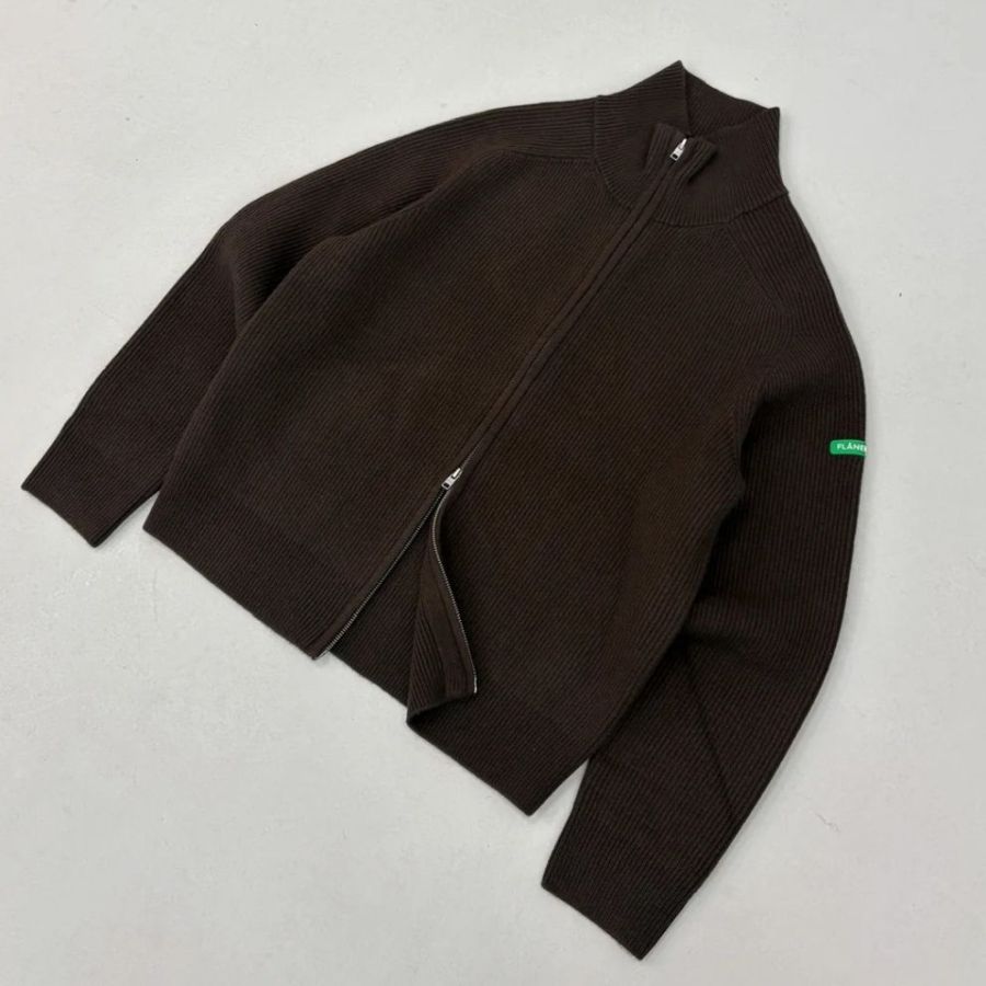 Flâneur Badge Knit Cardigan Bruin