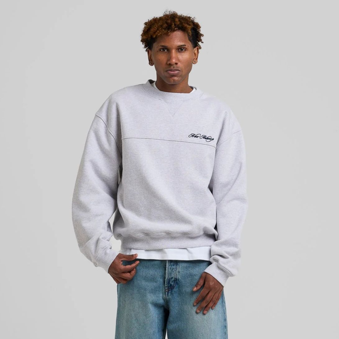 Arbor Antwerp Cursive Sweater Grijs