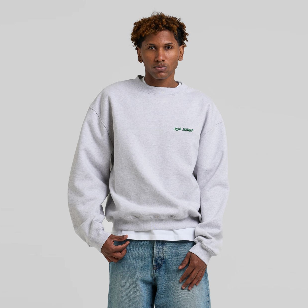 Arbor Antwerp Line Flower Sweater Grijs