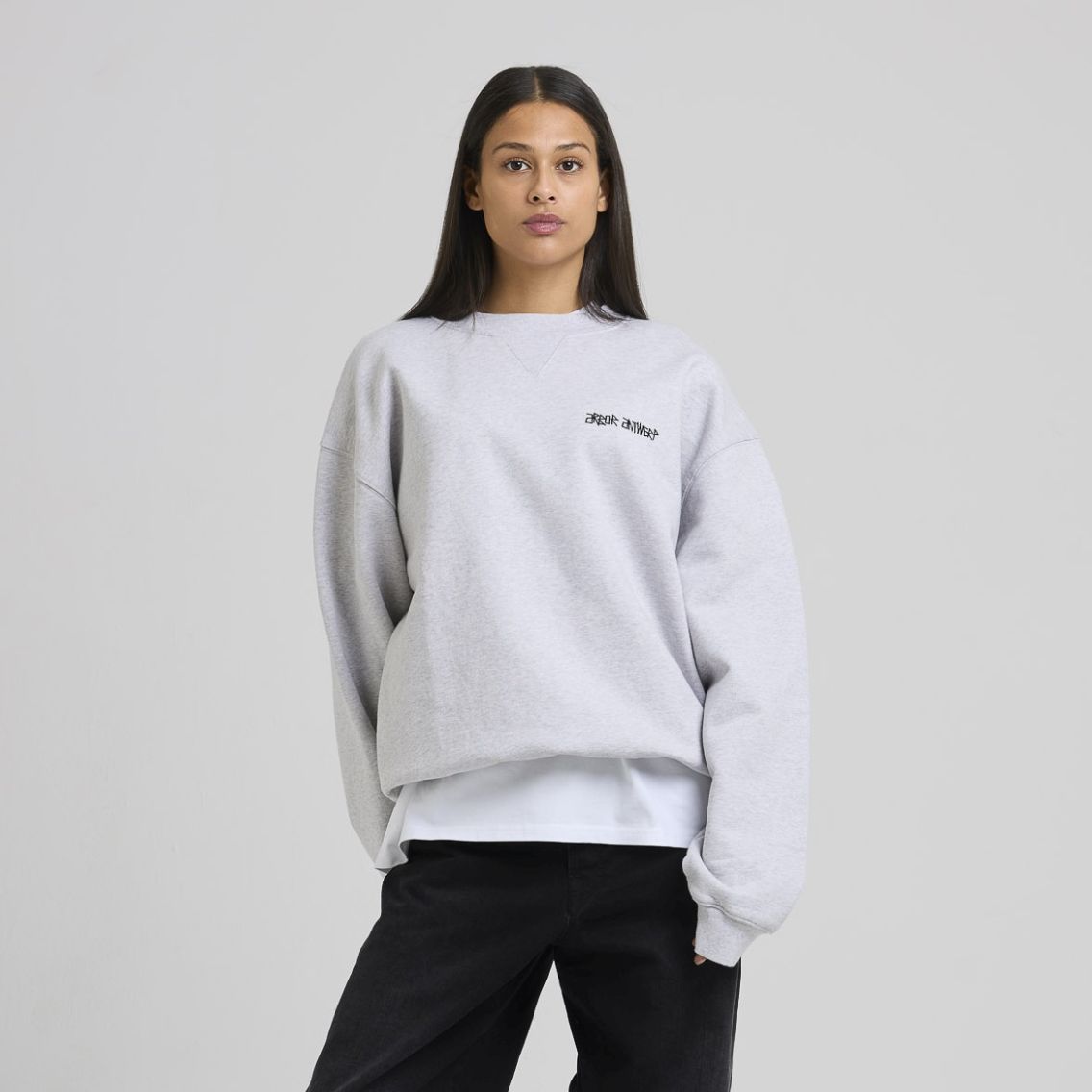 Arbor Antwerp Pixel Flower Sweater Grijs