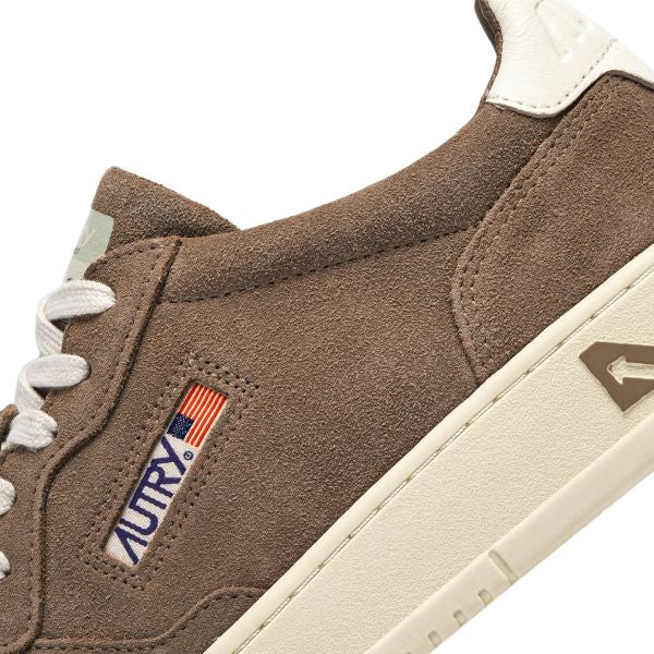 Autry Medalist Low Sneaker Bruin