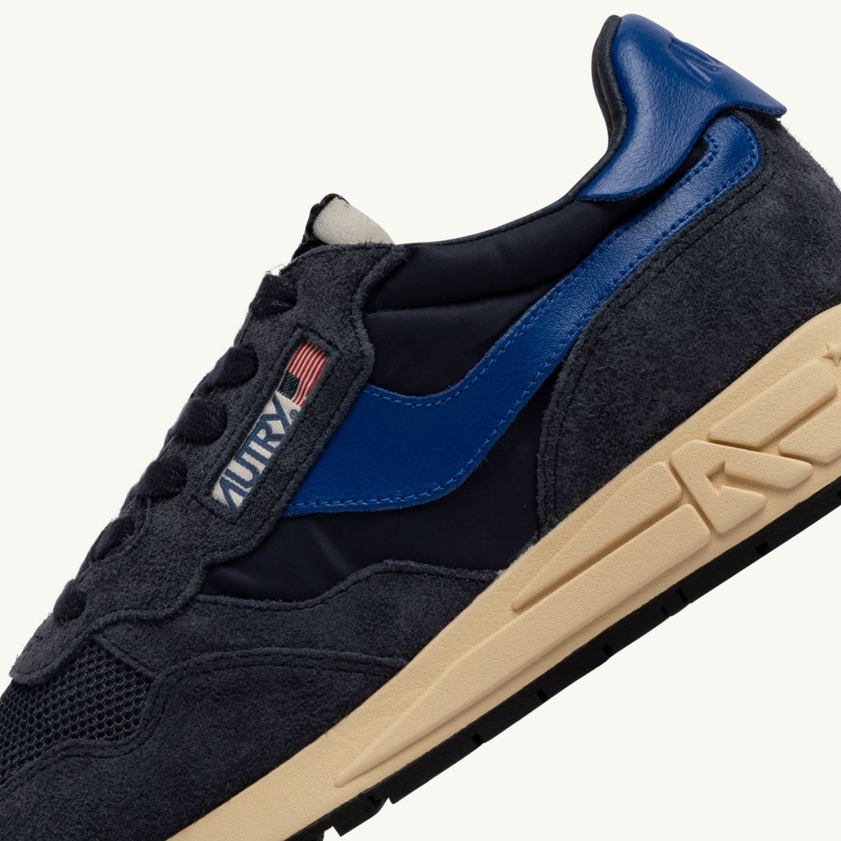 Autry Reelwind Low Sneaker Donker Blauw