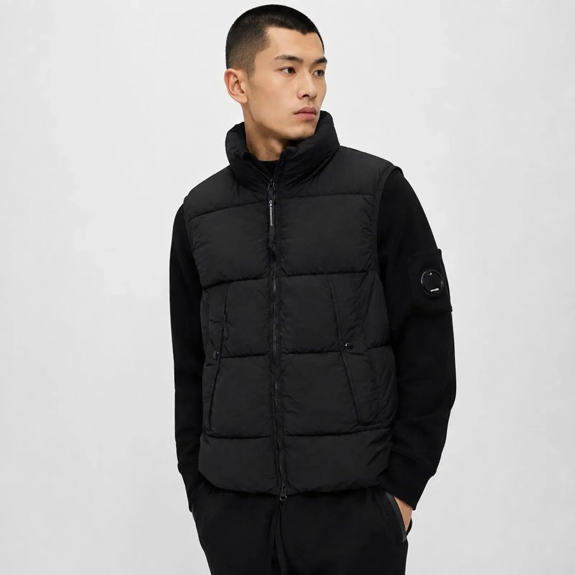 CP Company Chrome-R Padded Bodywarmer Zwart