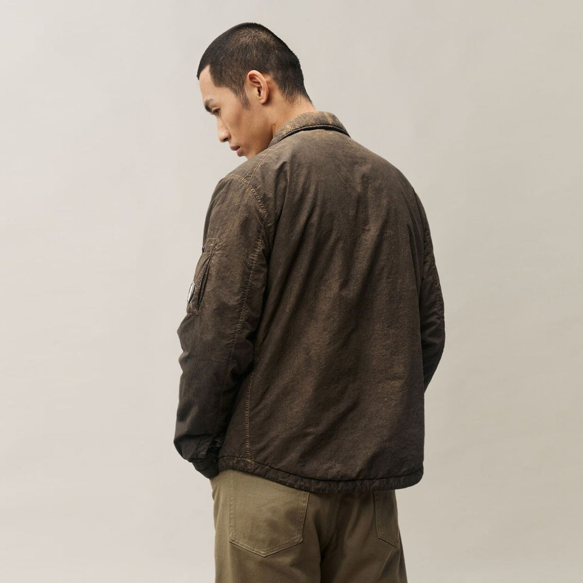 CP Company Flatt Nylon Lens Re-Colour Overshirt Bruin