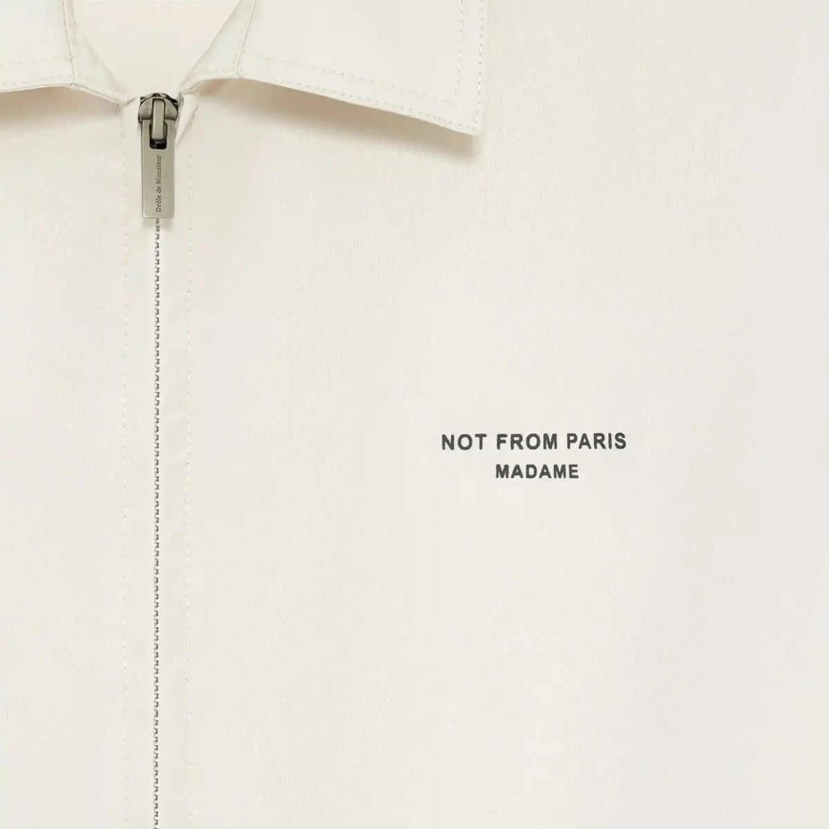 Drôle De Monsieur Nylon Slogan Jack Beige