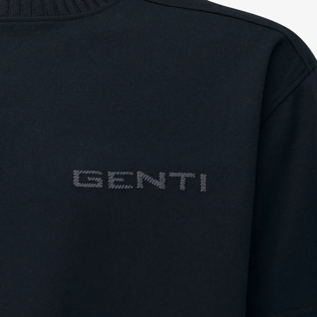 Genti Embroidered Logo T-shirt Zwart