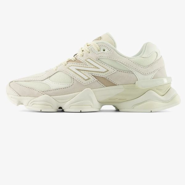 New Balance 9060 Sneaker Beige
