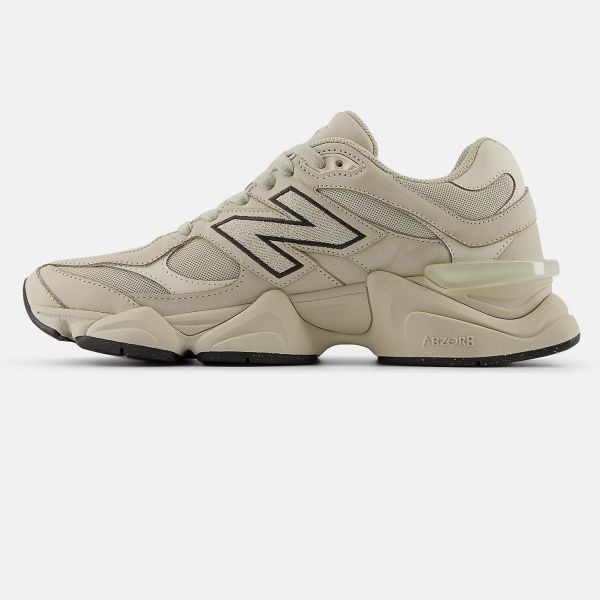 New Balance 9060 Sneaker Beige