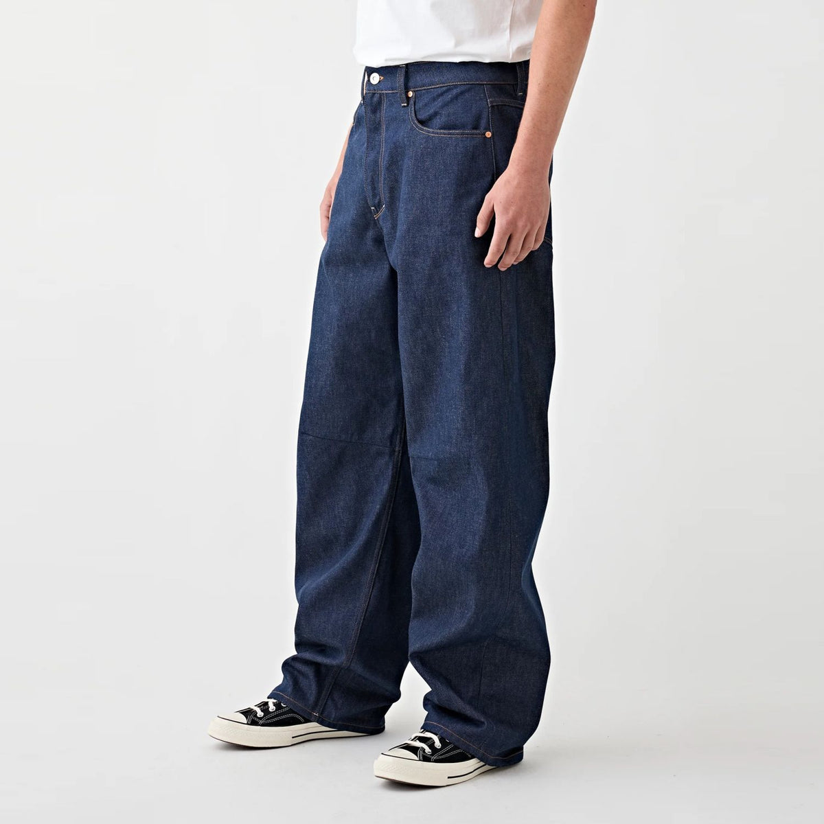 Tenue Robyn Tapered Baggy Jeans Donker Blauw
