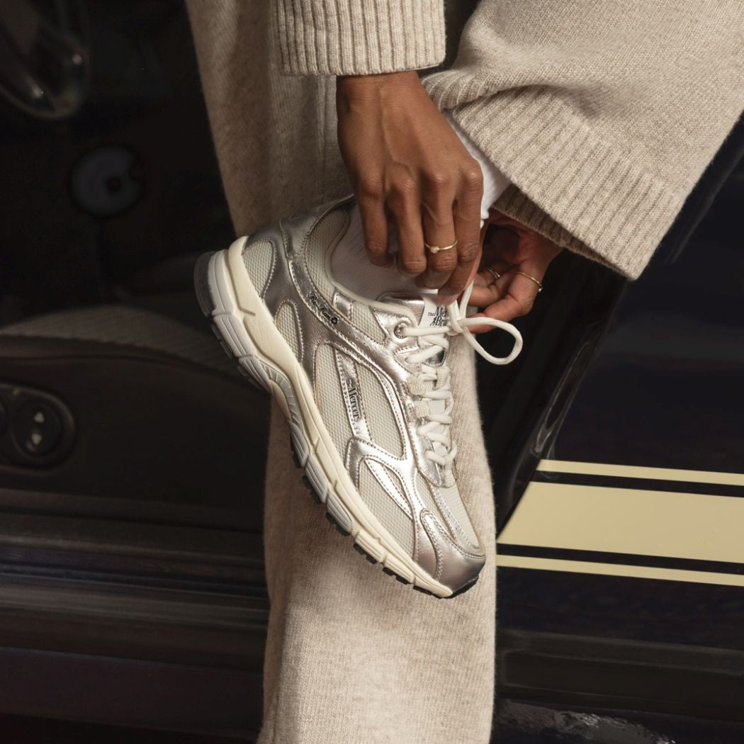 The Mercer Brand The Re-Run Pine Metallic Sneaker Zilver