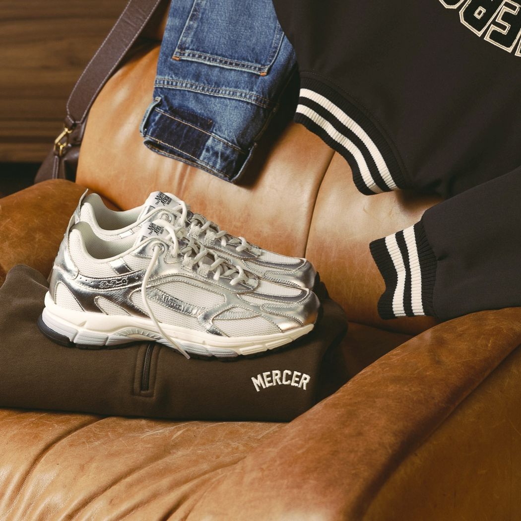 The Mercer Brand The Re-Run Pine Metallic Sneaker Zilver