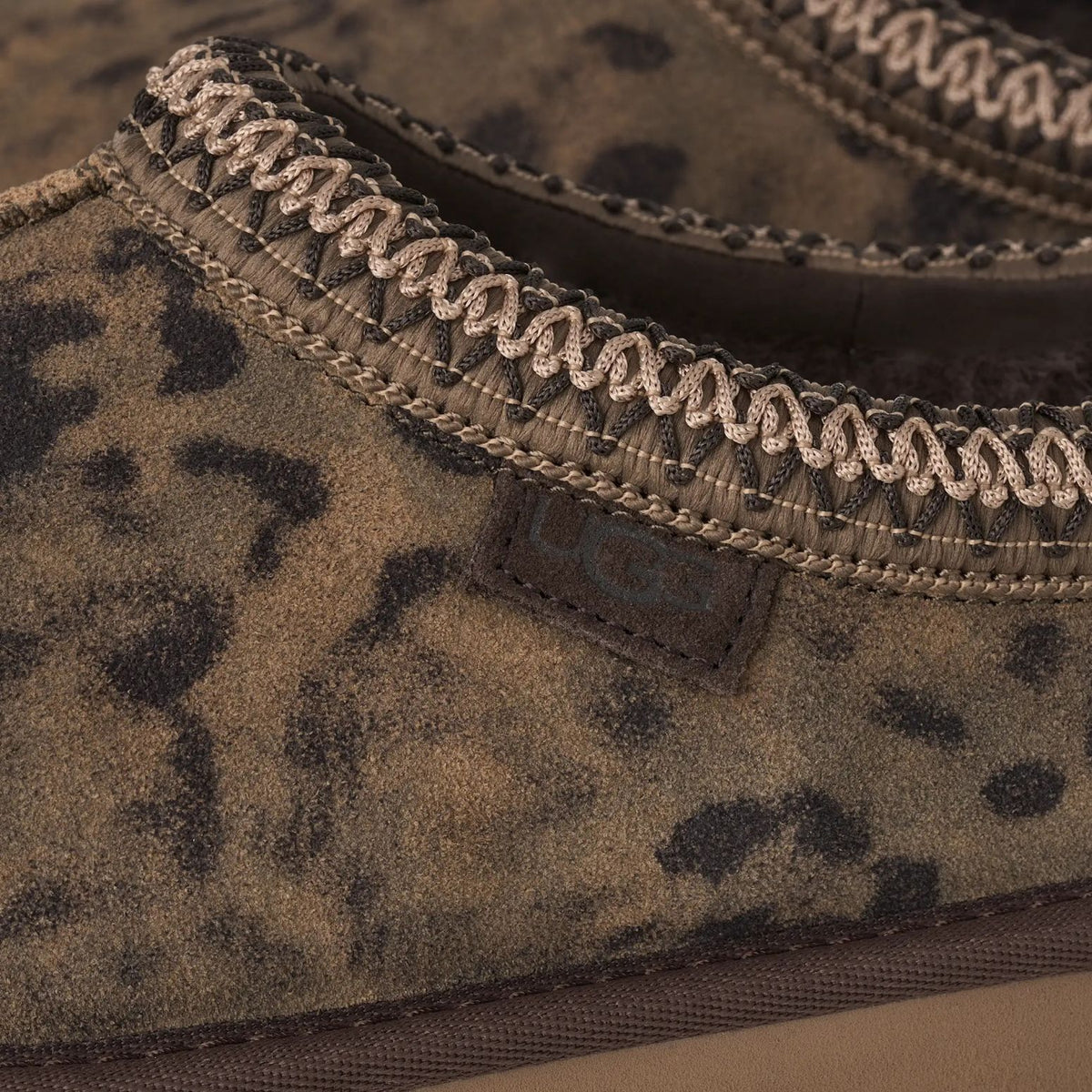 UGG Tasman Spotted Pantoffel Bruin